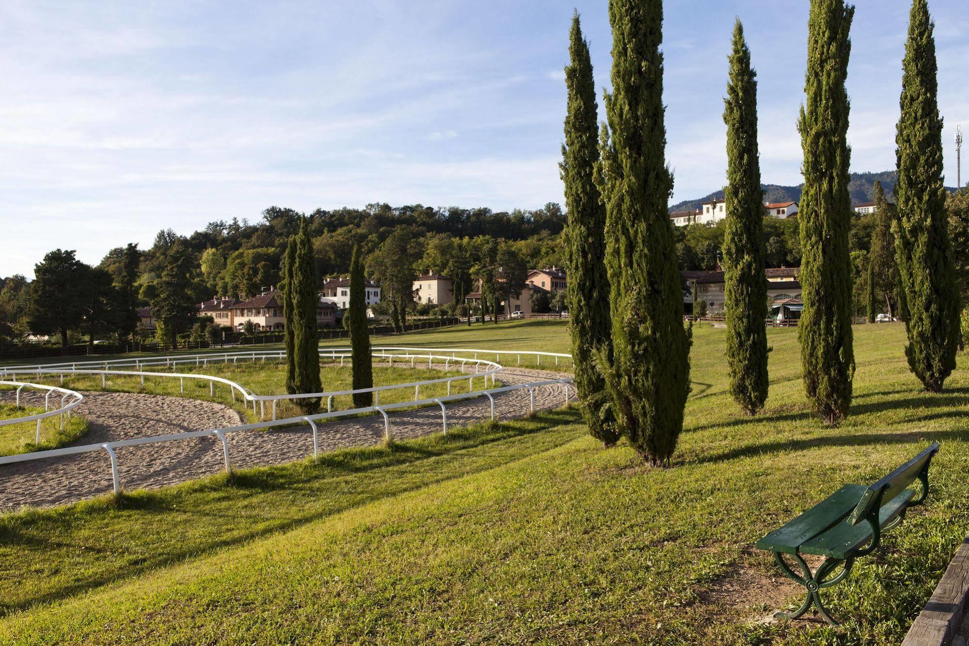 Foresteria Dei Piaceri Campestri Casciago Extérieur photo